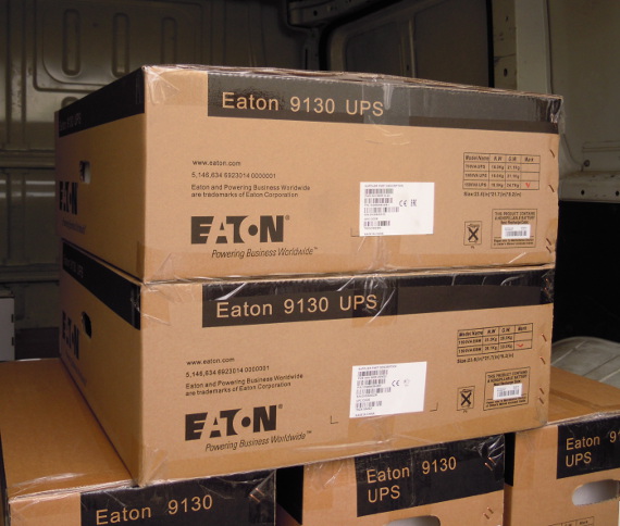 Eaton 9130 1500RM + EBM pack